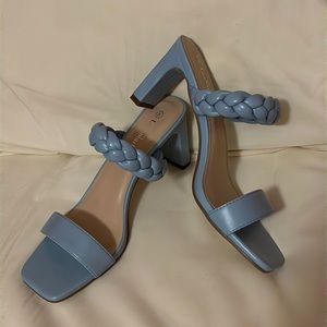 Lov Mark Baby Blue Sandals